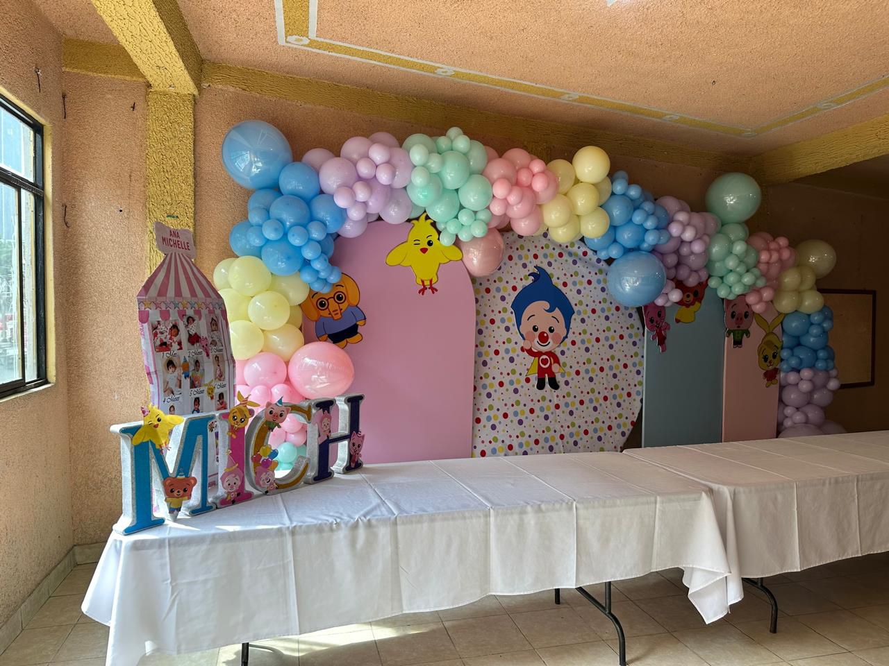 Arreglo de globos 9